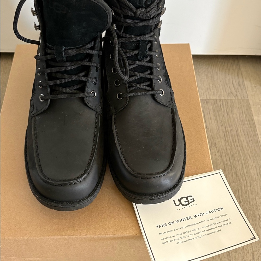 UGG Men's Black Boots - Picture 7 of 11